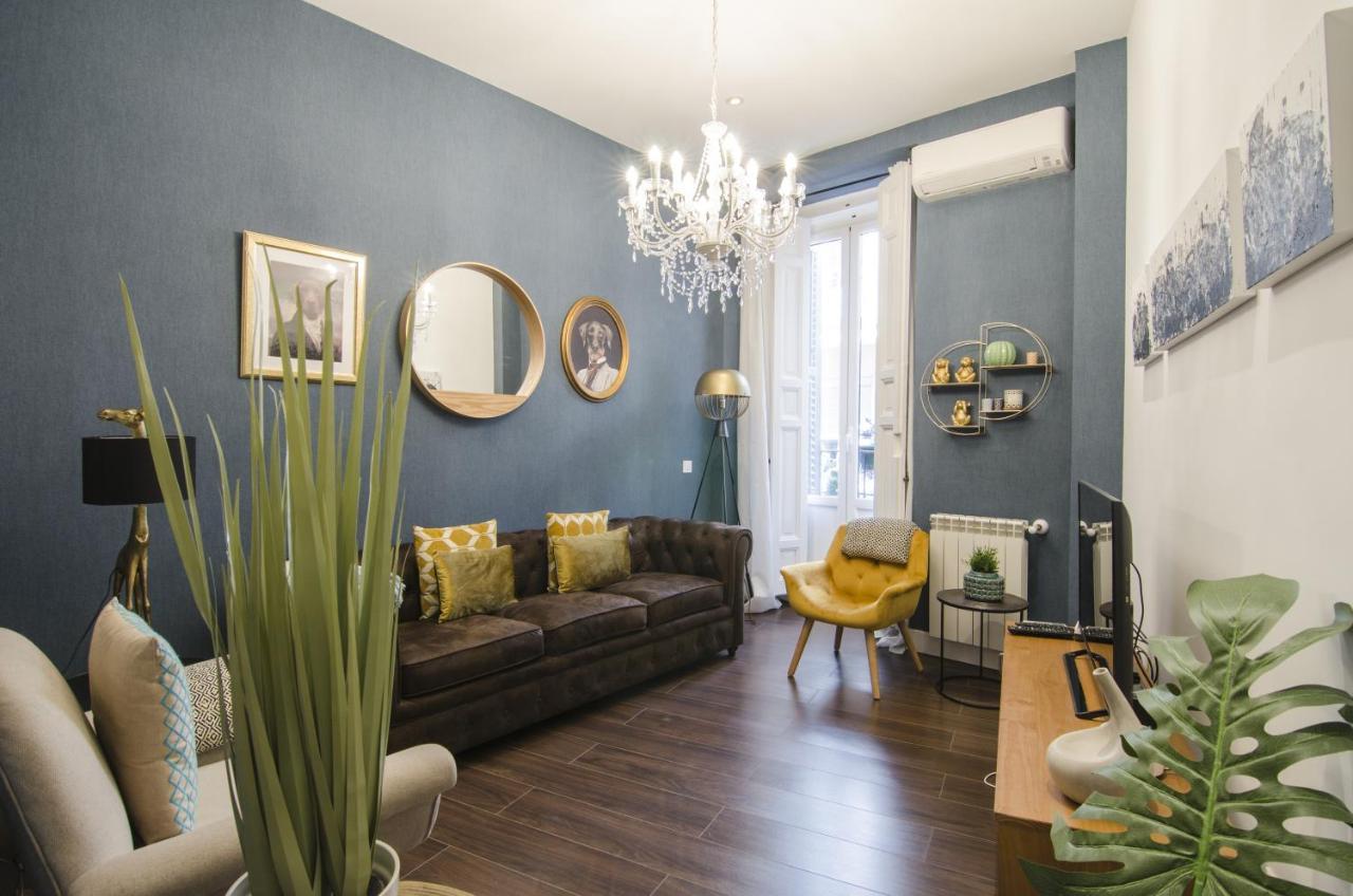 Apartamento En Santa Ana - Sol Madrid Exterior photo