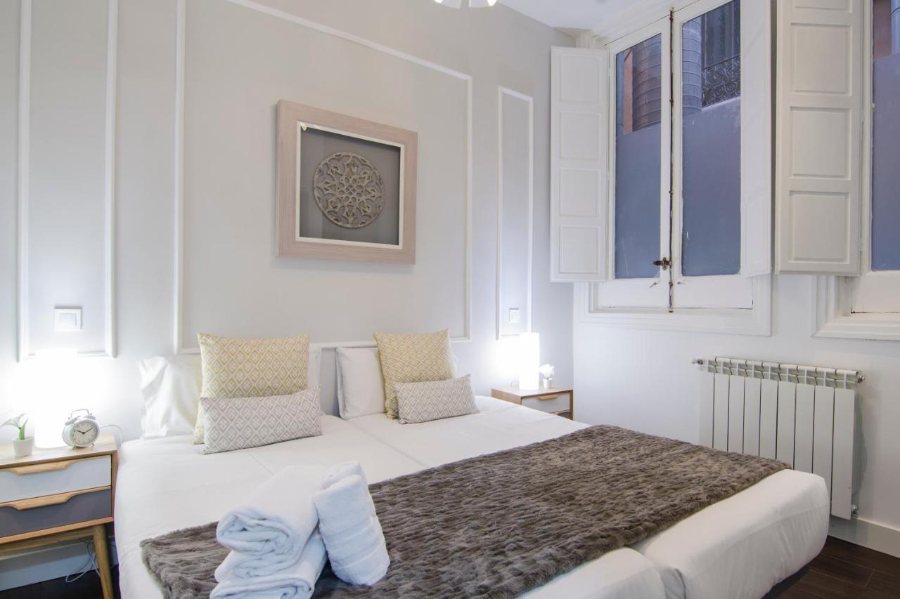 Apartamento En Santa Ana - Sol Madrid Exterior photo