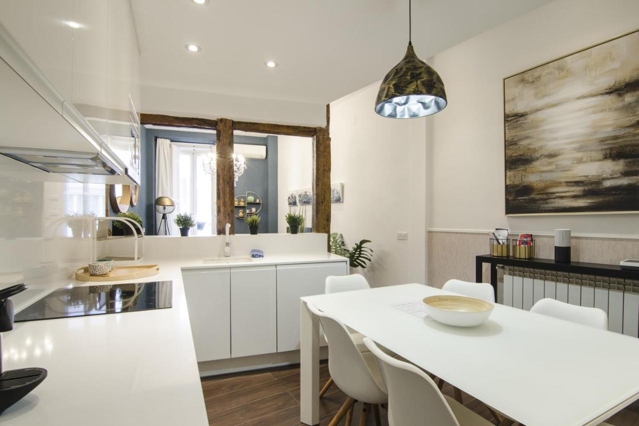 Apartamento En Santa Ana - Sol Madrid Exterior photo