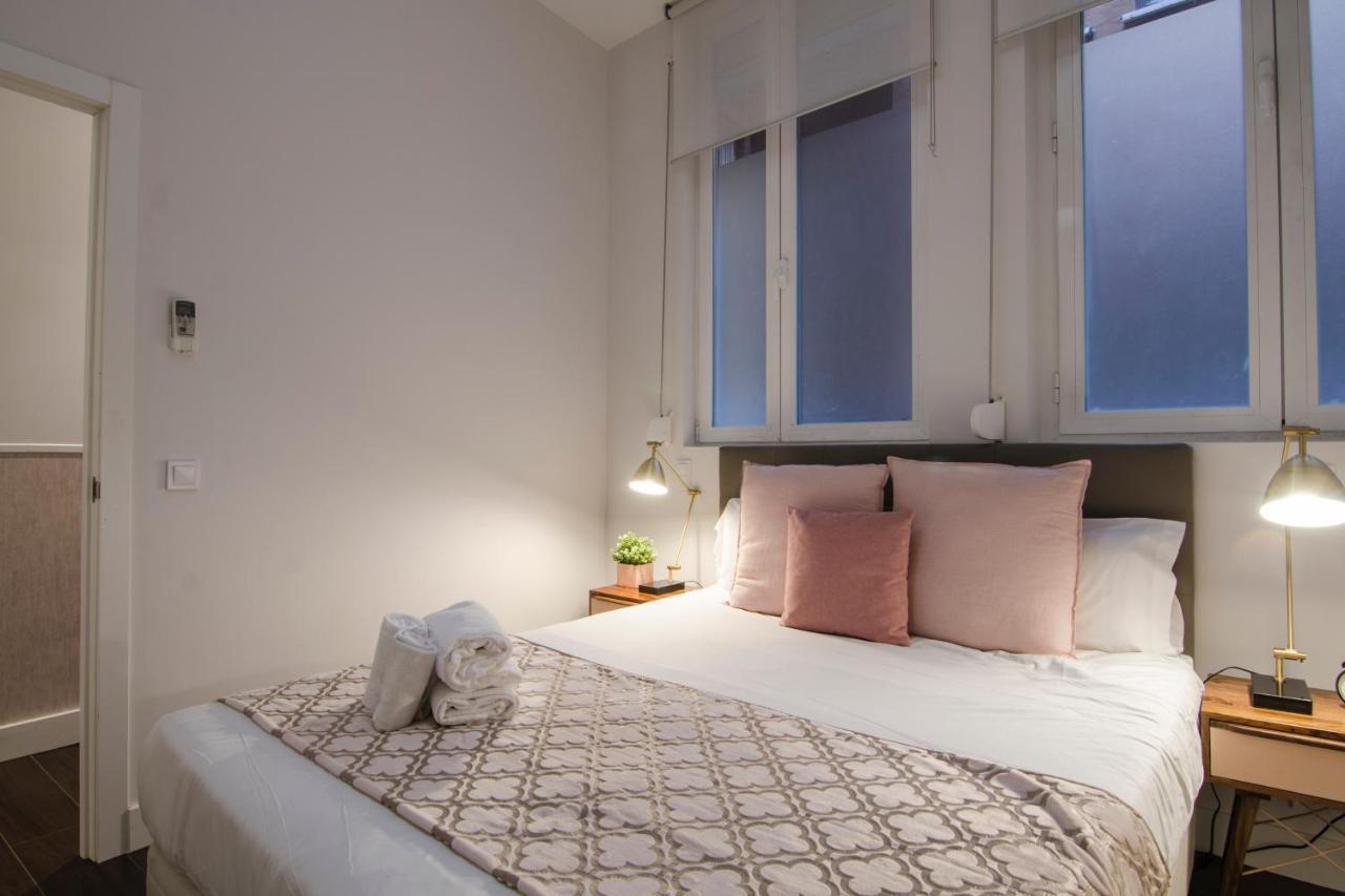 Apartamento En Santa Ana - Sol Madrid Exterior photo