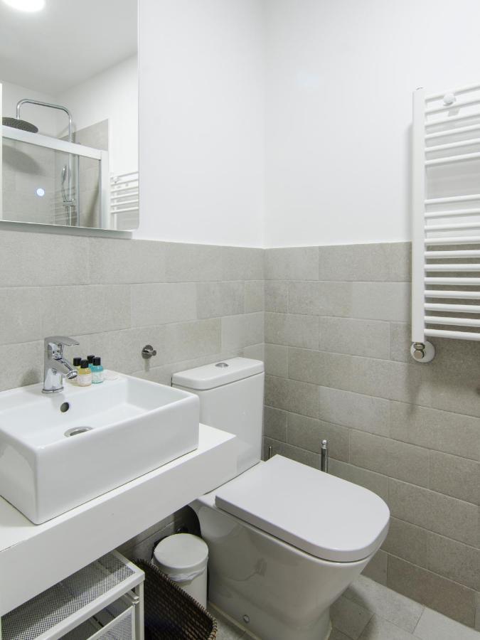 Apartamento En Santa Ana - Sol Madrid Exterior photo